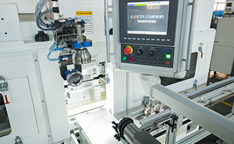 卧式搓齿机 LC1000A/LC1000EA 卧式搓齿机 LC1000A/LC1000EA