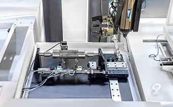 轴类自动车削单元