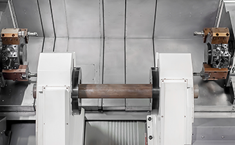 特别结构的中置单或双主轴 特别结构的中置单或双主轴