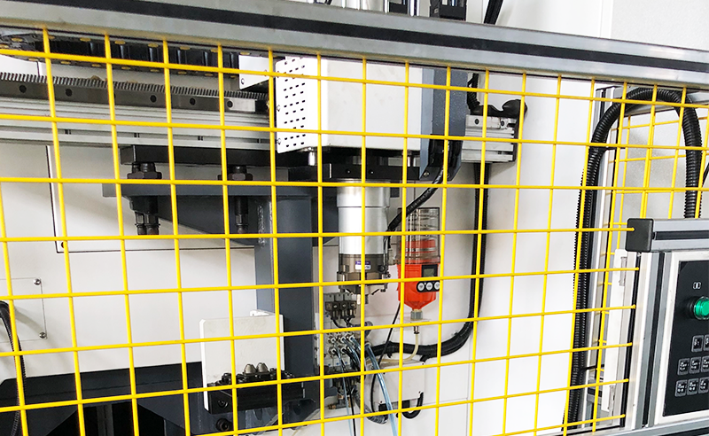 球笼硬车硬铣复合机床VQXB125